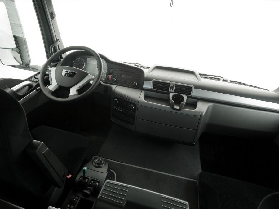  DAF XF 510 4x2 FT Super Space Cab 2013 года  (фото 23 из 25)